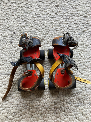 Vintage kinder rollschuhe paar - kinder-rollschuhe,